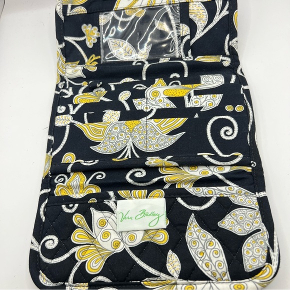 NWOT Vera Bradley Large Trifold Quilted Wallet Retired Yellow Bird Vintage 8x4" - Picture 2 of 13